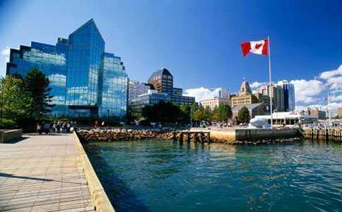 加拿大投资移民条件（加拿大移民部长宣布为香港居民开设两条新的移民途径）